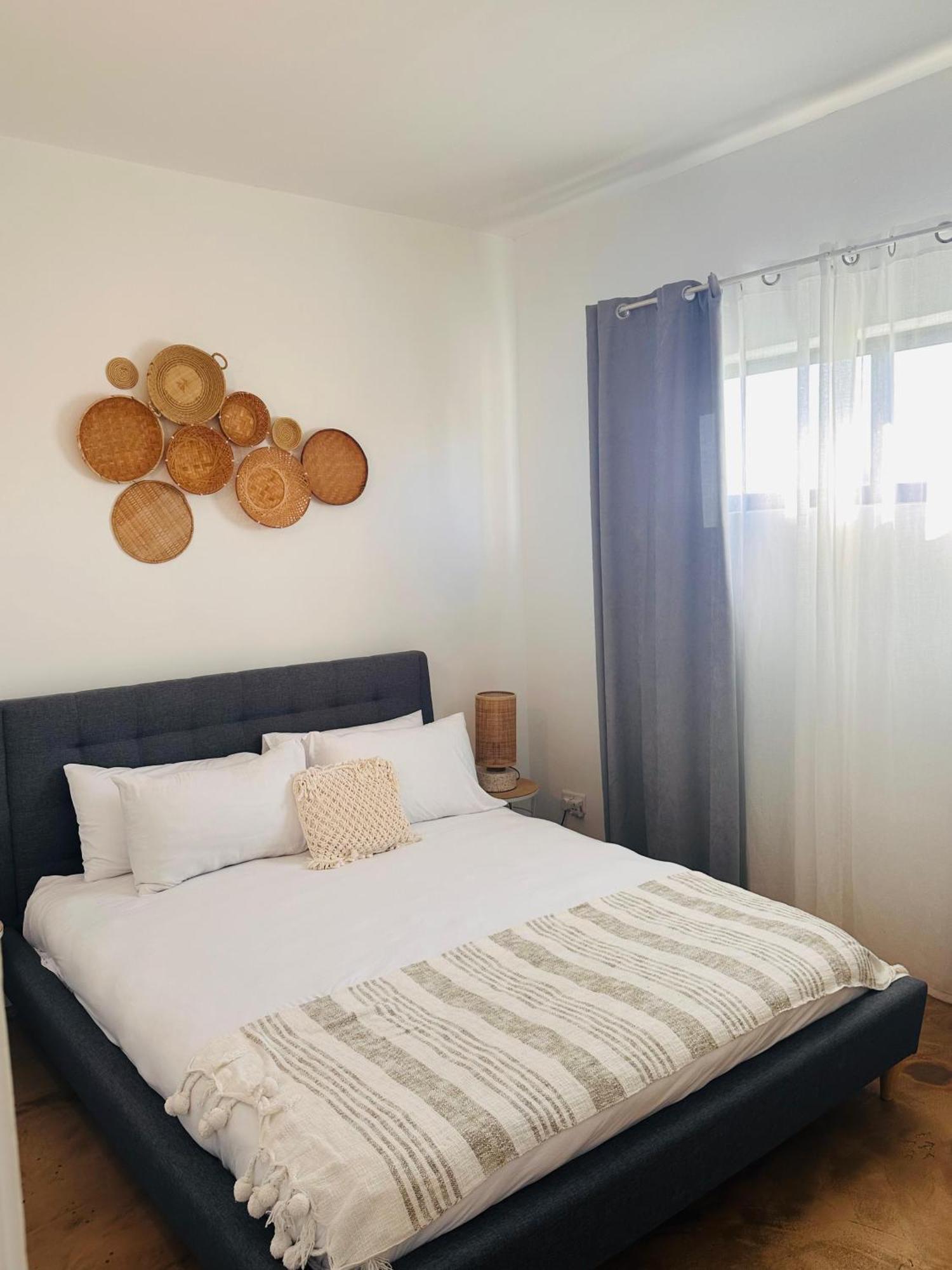 Modern Villa In Grand Bay - Short Walk To Beach Exteriör bild