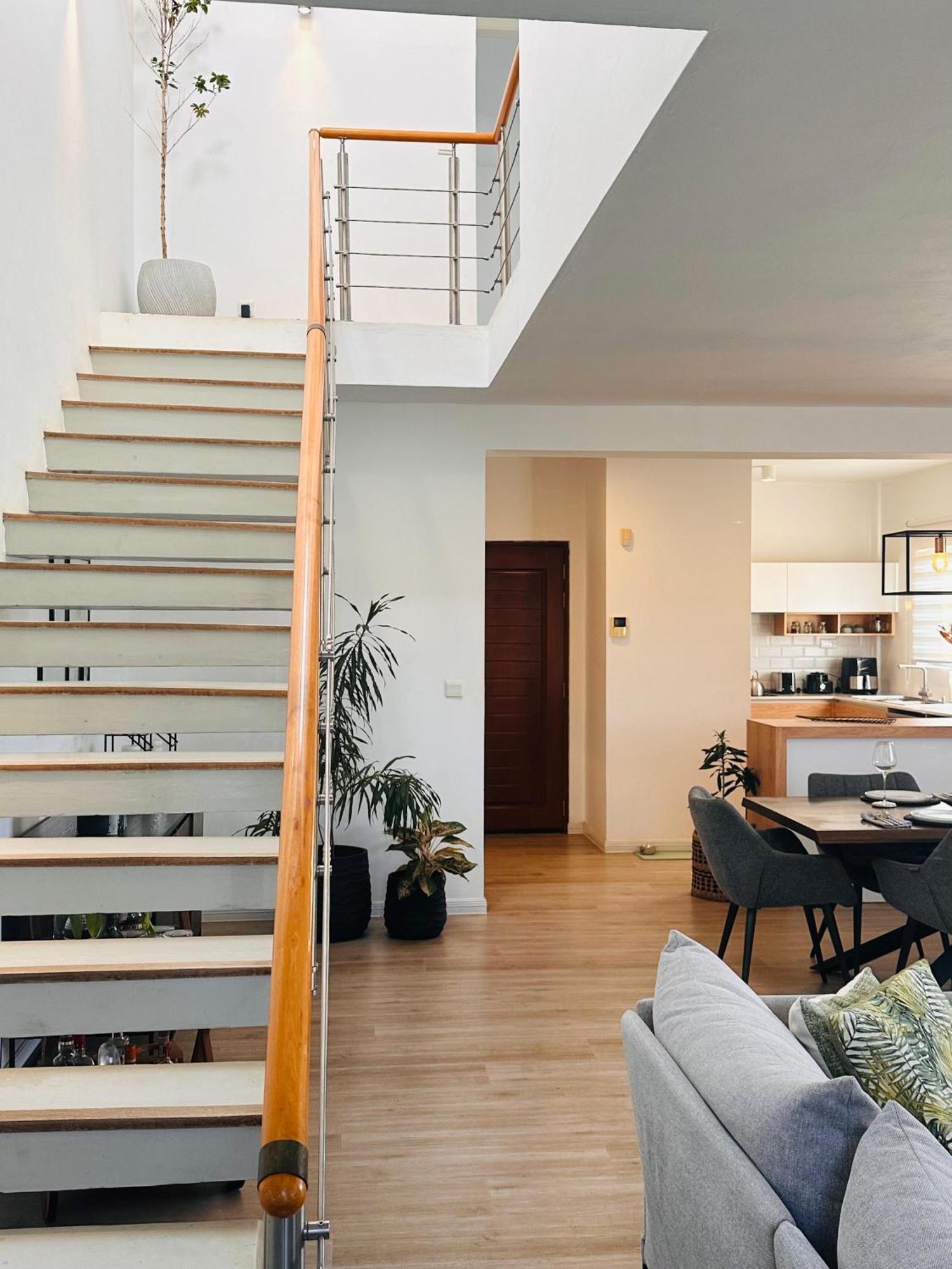 Modern Villa In Grand Bay - Short Walk To Beach Exteriör bild